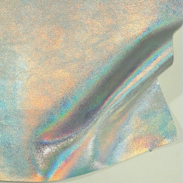 Laminated leather with iridescent look